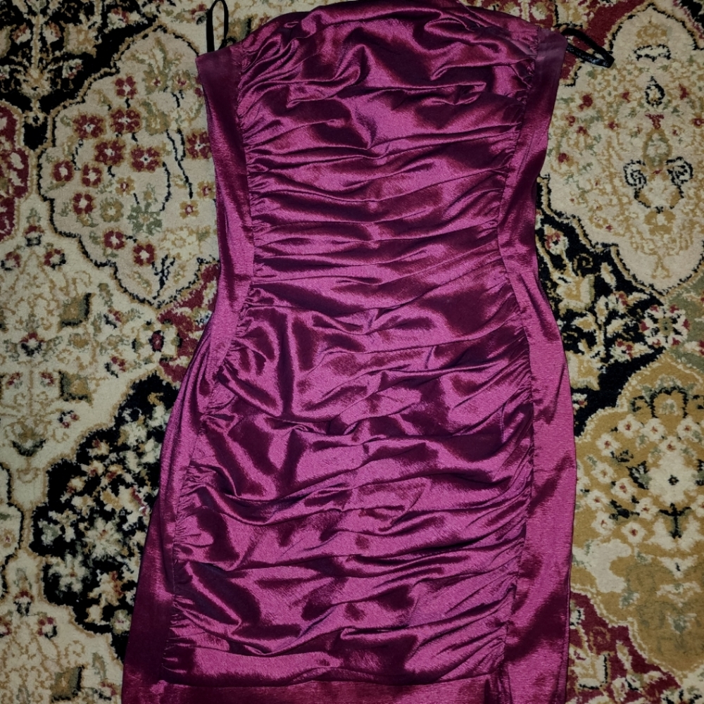 Jessica McClintock ruched purple strapless dress